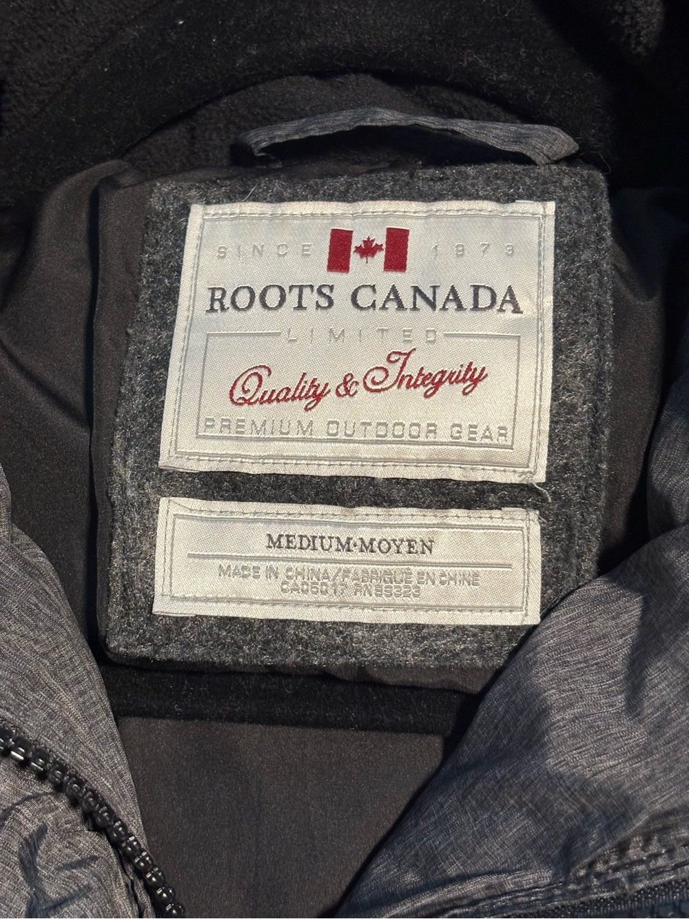 Roots Canada Goose Down Long Puffer Coat - Charcoal Grey, Size M - Picture 5 of 6
